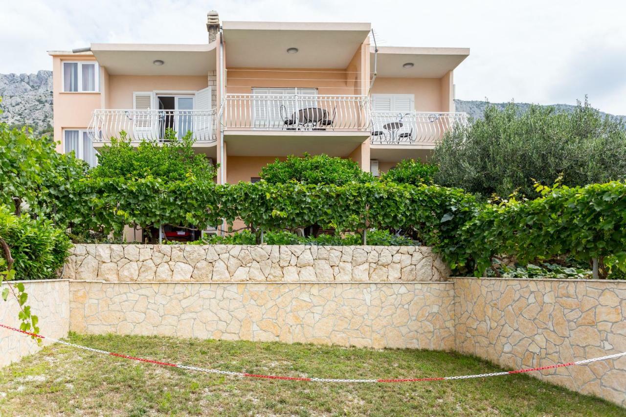 Apartments Iva Brstilo Omiš Exteriör bild