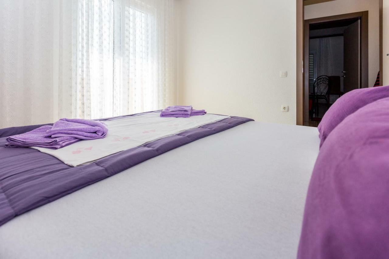 Apartments Iva Brstilo Omiš Exteriör bild
