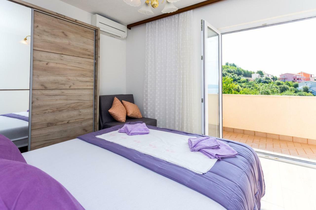 Apartments Iva Brstilo Omiš Exteriör bild