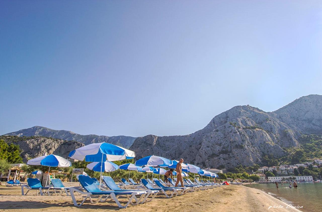 Apartments Iva Brstilo Omiš Exteriör bild