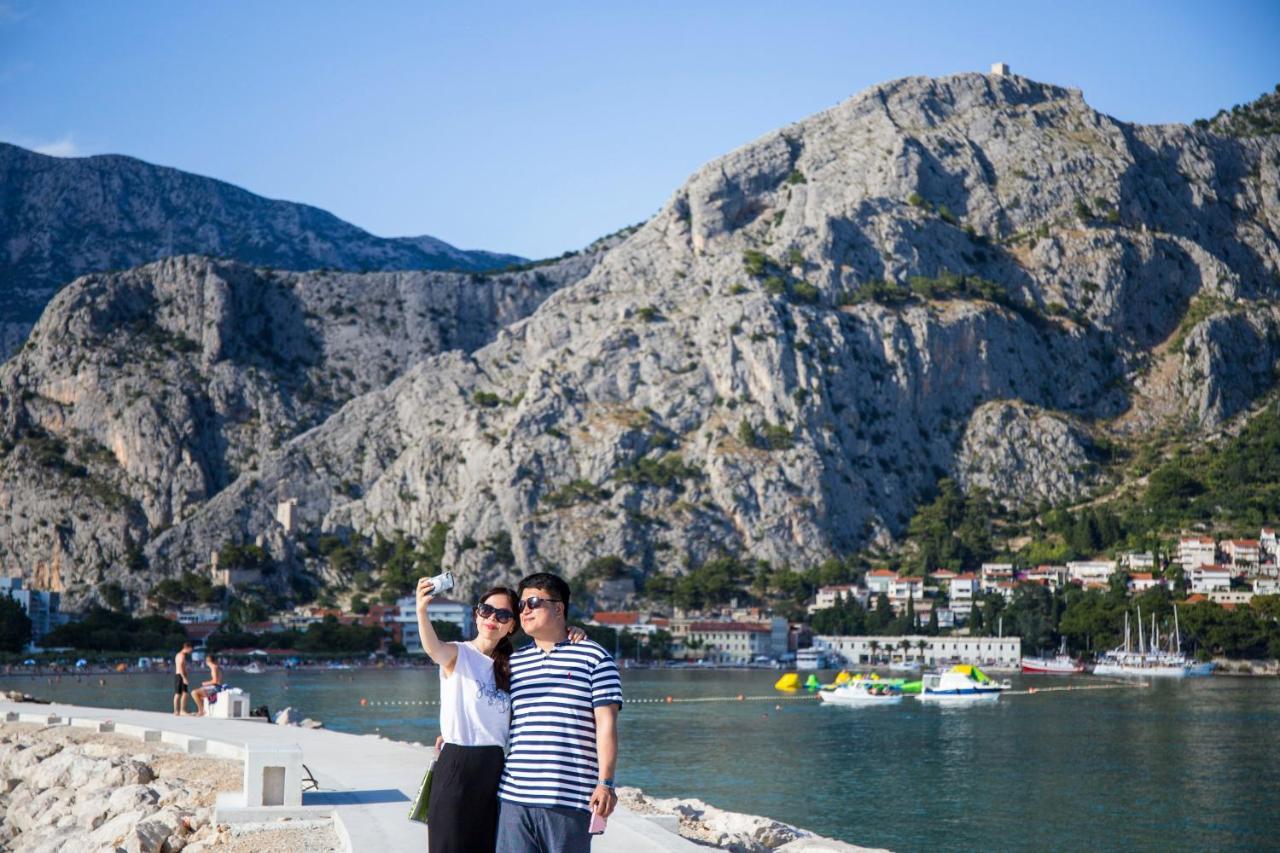 Apartments Iva Brstilo Omiš Exteriör bild