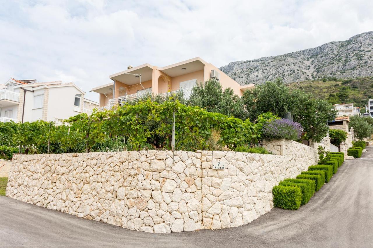 Apartments Iva Brstilo Omiš Exteriör bild